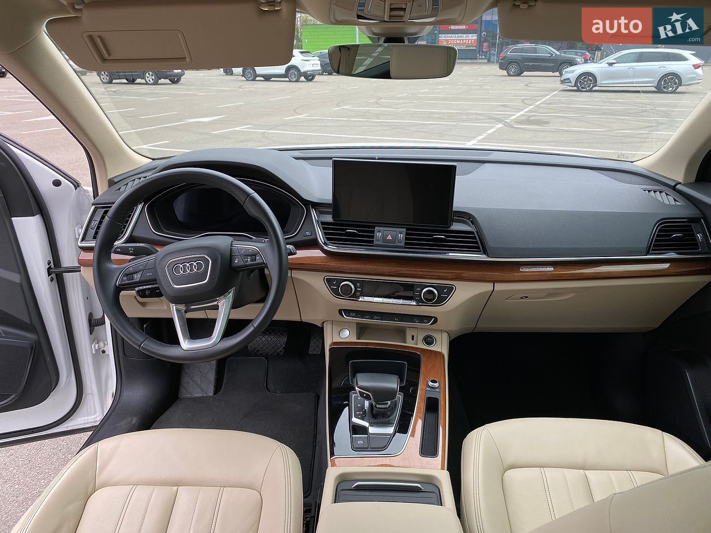 Audi Q5 2021 VIN WA1E2AFY2M2085379 фото оголошення 18 з 24