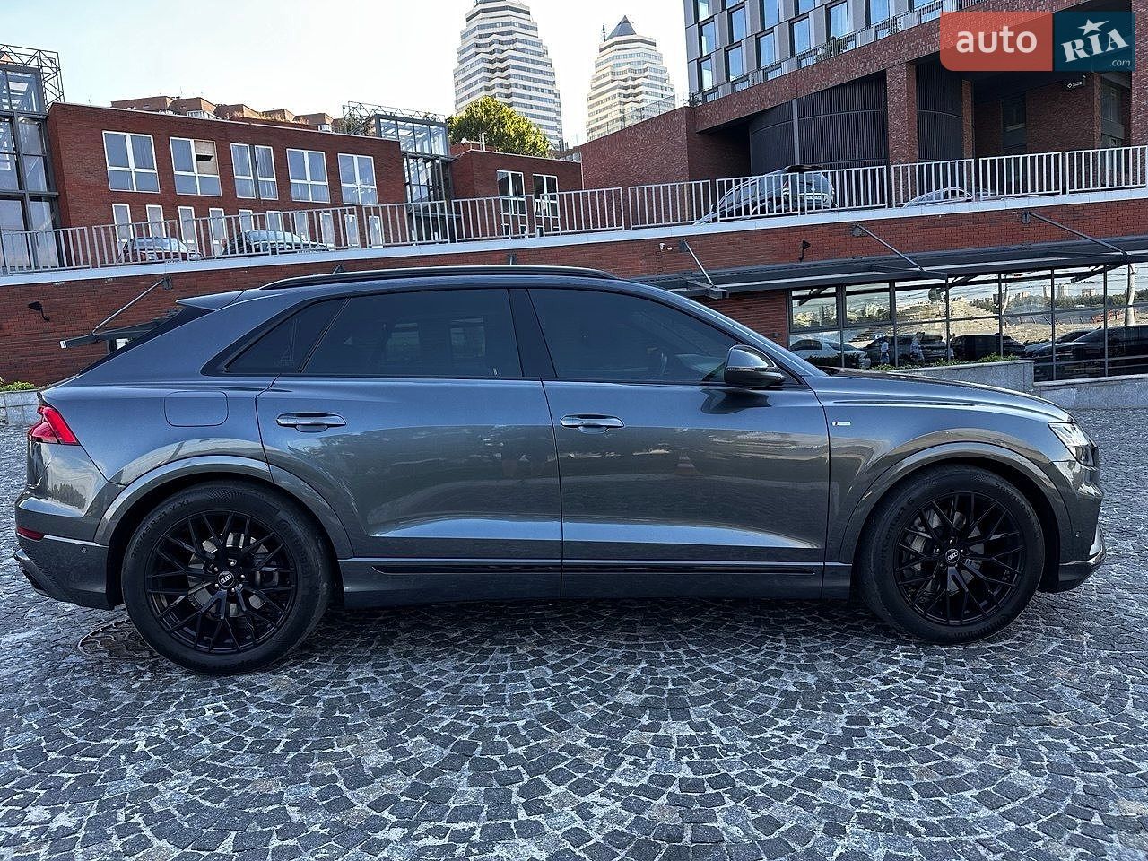 Audi Q8 2023 VIN WAUZZZF11PD035518 фото оголошення 9 з 52