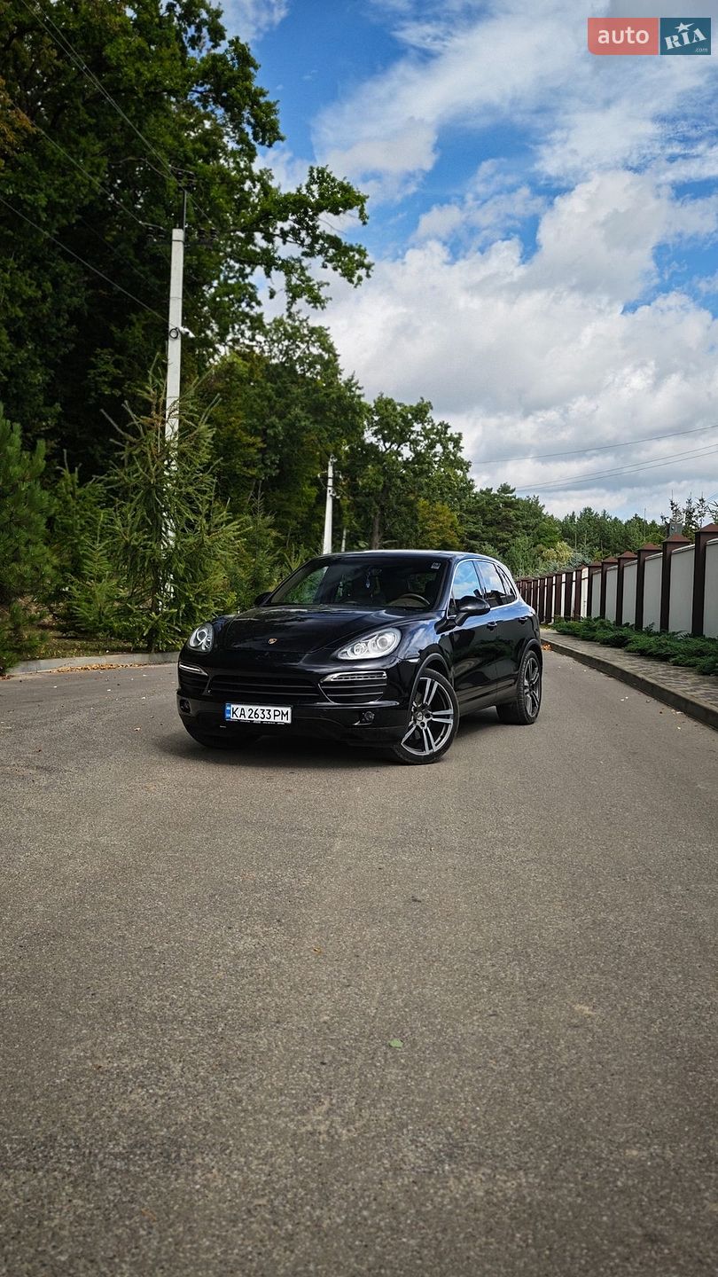 Porsche Cayenne 2012 VIN WP1ZZZ92ZCLA49563 фото оголошення 4 з 15