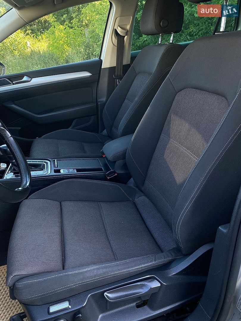 Volkswagen Passat 2014 VIN WVWZZZ3CZFE422066 фото оголошення 9 з 21