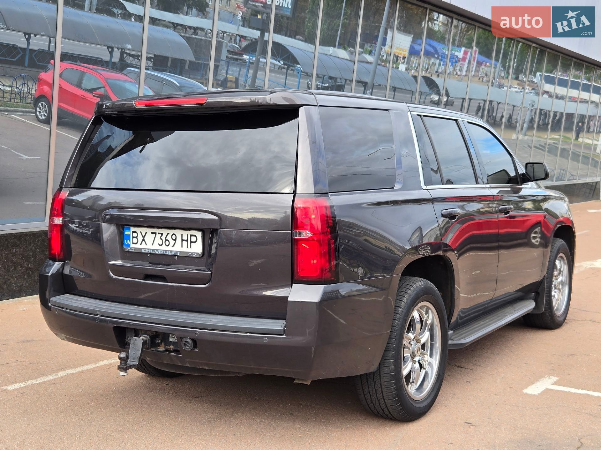 Chevrolet Tahoe 2016 VIN 1GNSKDEC8GR445855 фото оголошення 4 з 28