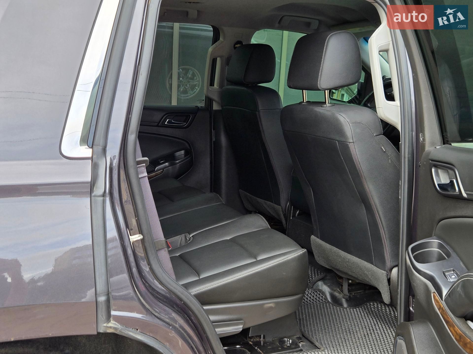 Chevrolet Tahoe 2016 VIN 1GNSKDEC8GR445855 фото оголошення 16 з 28