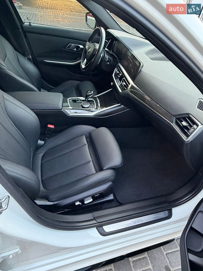 BMW 3 Series 2020 VIN 3MW5R1J08L8B36271 фото оголошення 9 з 27