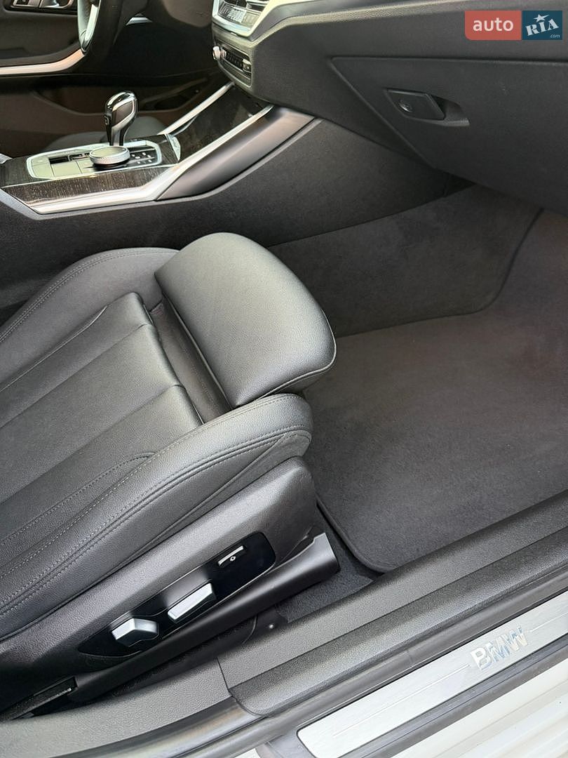 BMW 3 Series 2020 VIN 3MW5R1J08L8B36271 фото оголошення 19 з 27