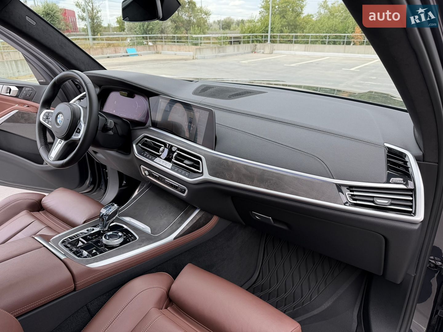 BMW X7 2022 VIN WBACW810009L11719 фото оголошення 37 з 75