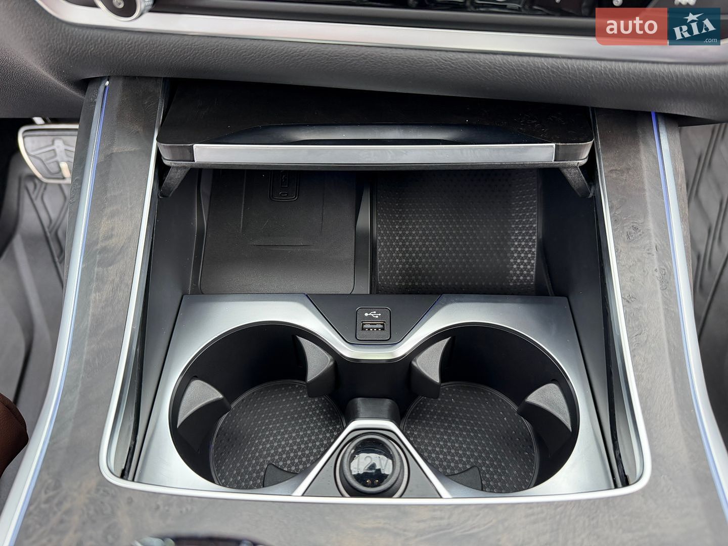 BMW X7 2022 VIN WBACW810009L11719 фото оголошення 41 з 75