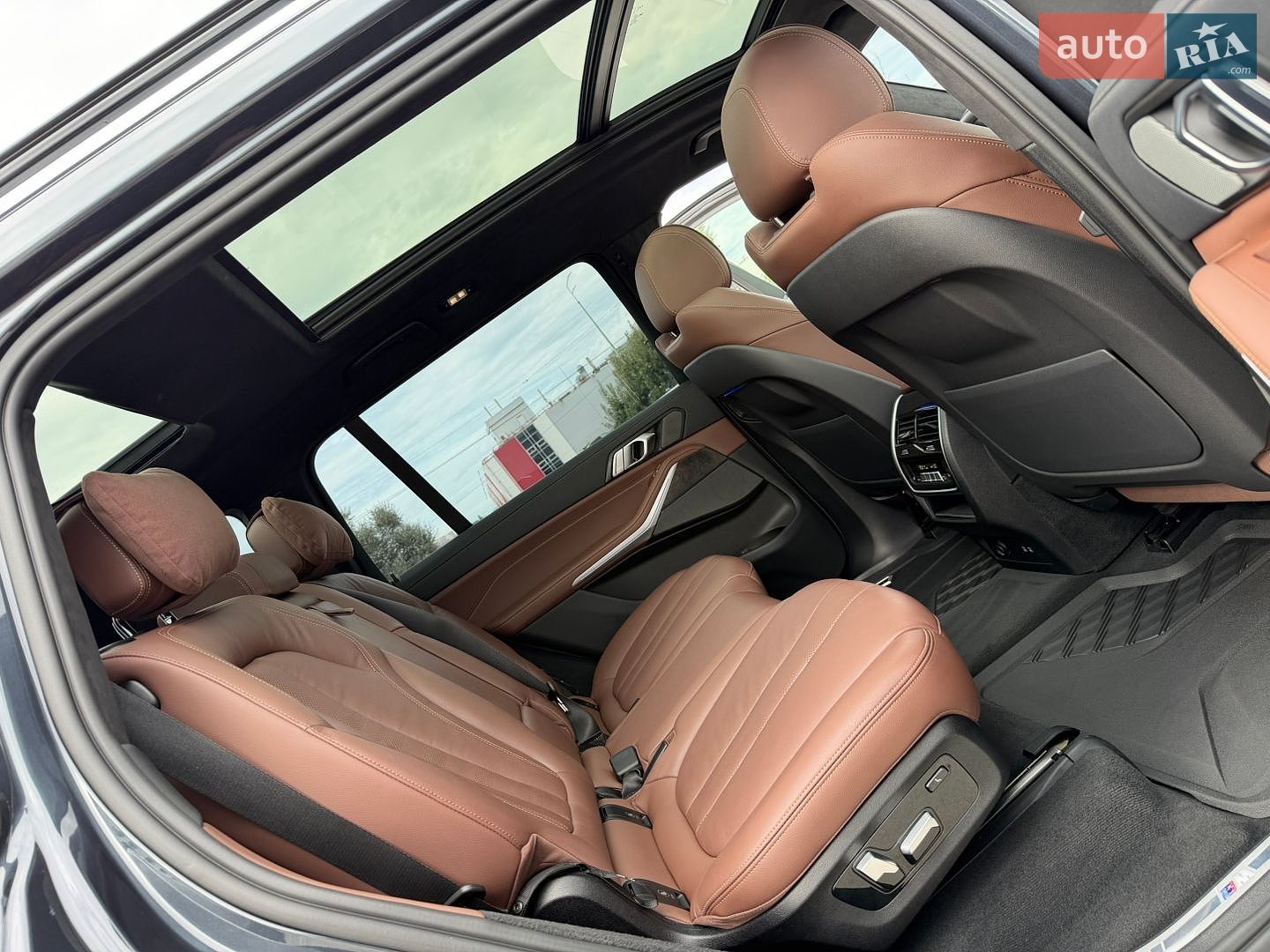 BMW X7 2022 VIN WBACW810009L11719 фото оголошення 64 з 75