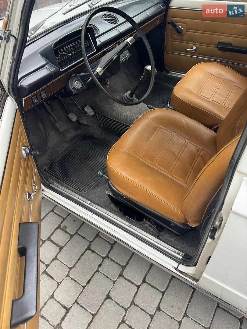 ВАЗ / Lada 2101 1983 VIN XTA21013004248833 фото оголошення 10 з 21