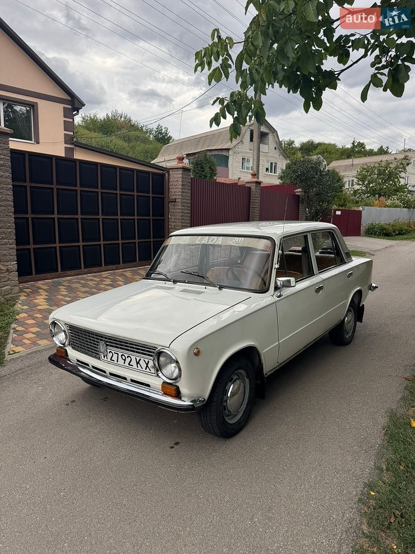 ВАЗ / Lada 2101 1983 VIN XTA21013004248833 фото оголошення 3 з 21