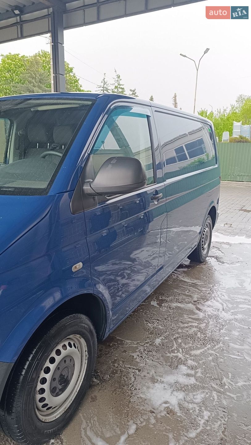 Volkswagen Transporter 2013 VIN WV1ZZZ7HZEH008129 фото оголошення 4 з 45