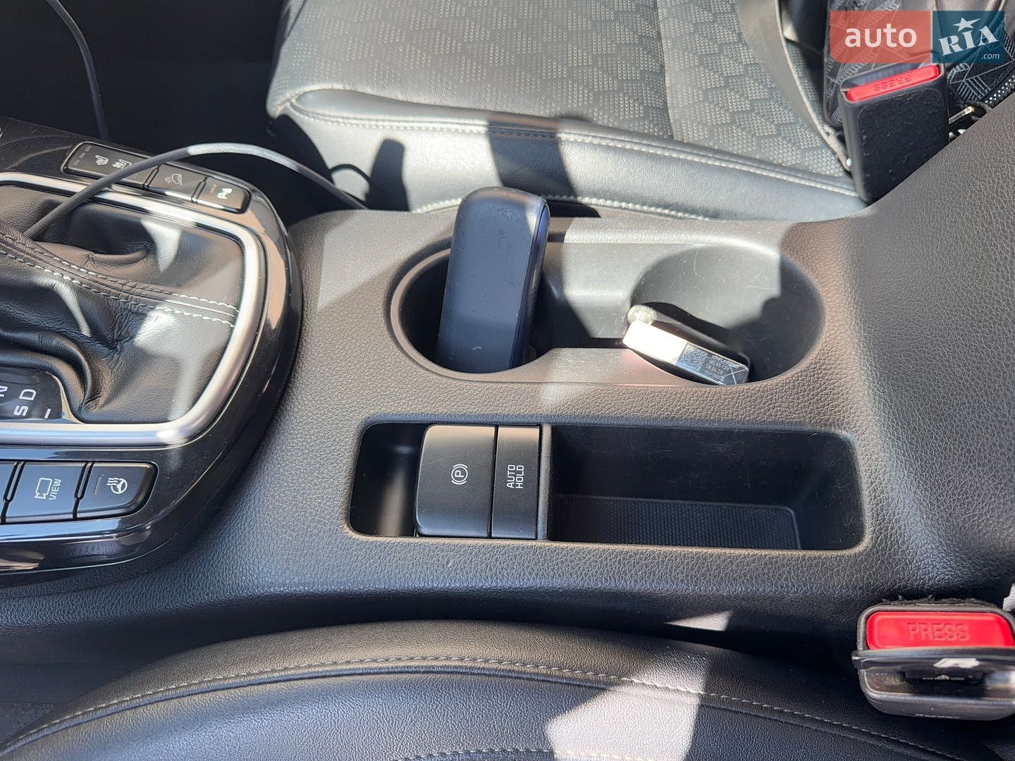 Kia Seltos 2019 VIN KNAEU815GLK008201 фото оголошення 17 з 42