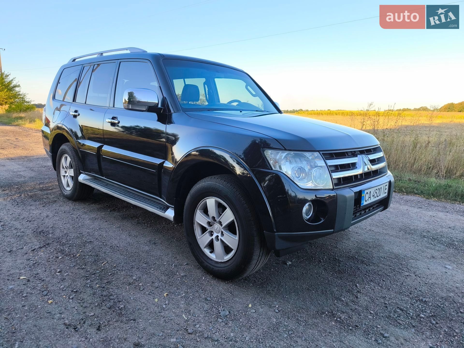 Mitsubishi Pajero Wagon 2007 VIN JMYLRV93W8J000696 фото оголошення 3 з 38