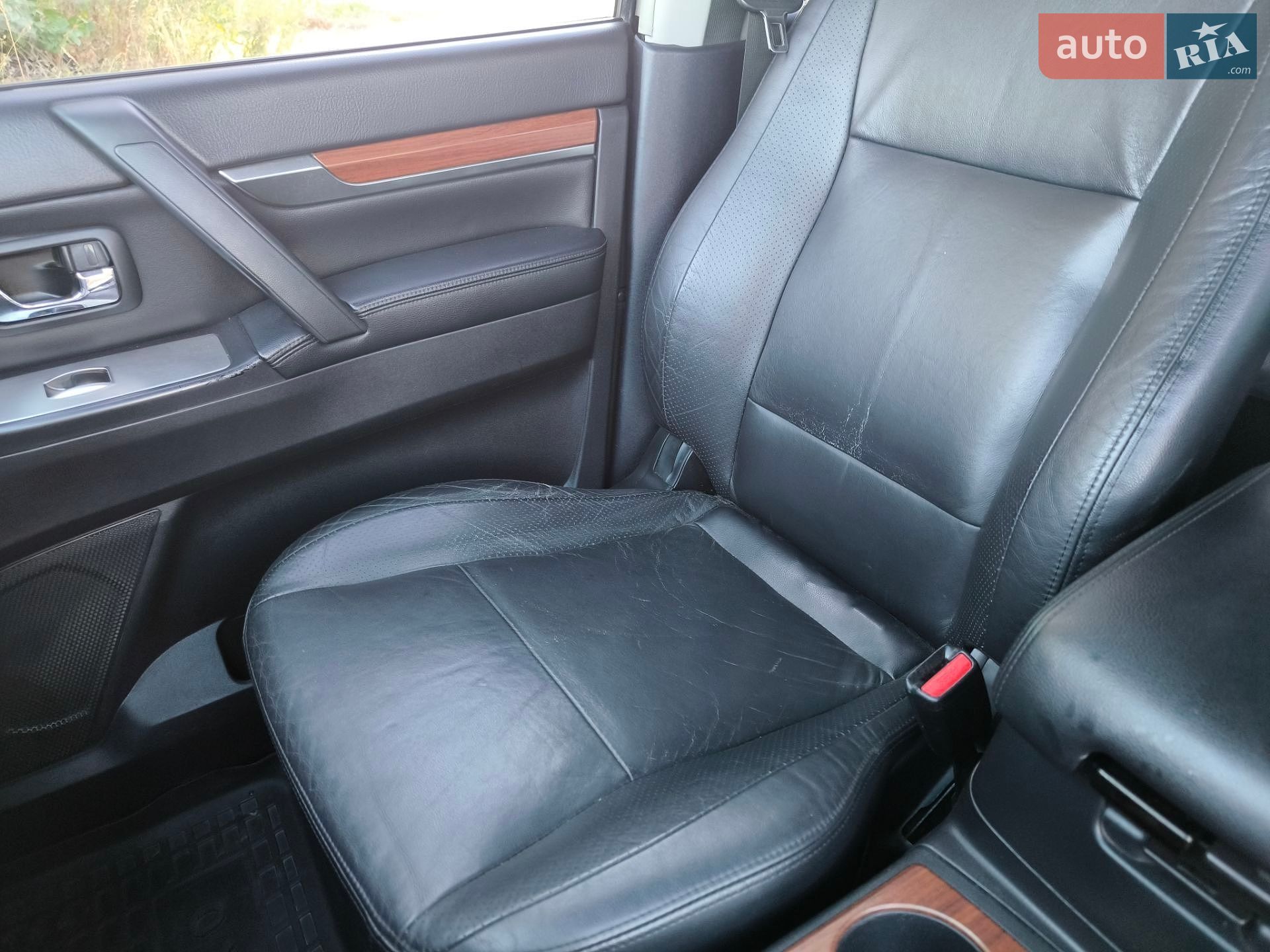 Mitsubishi Pajero Wagon 2007 VIN JMYLRV93W8J000696 фото оголошення 14 з 38