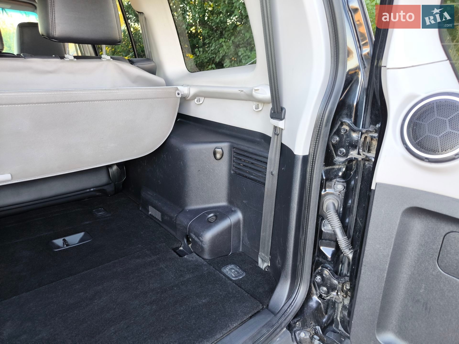 Mitsubishi Pajero Wagon 2007 VIN JMYLRV93W8J000696 фото оголошення 20 з 38