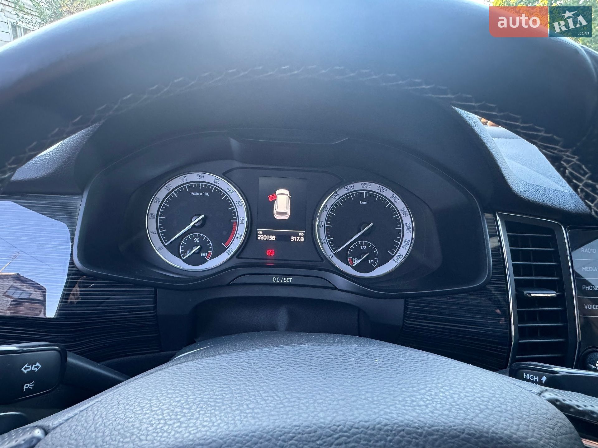 Skoda Kodiaq 2019 VIN TMBLJ7NS9K8086099 фото оголошення 8 з 25