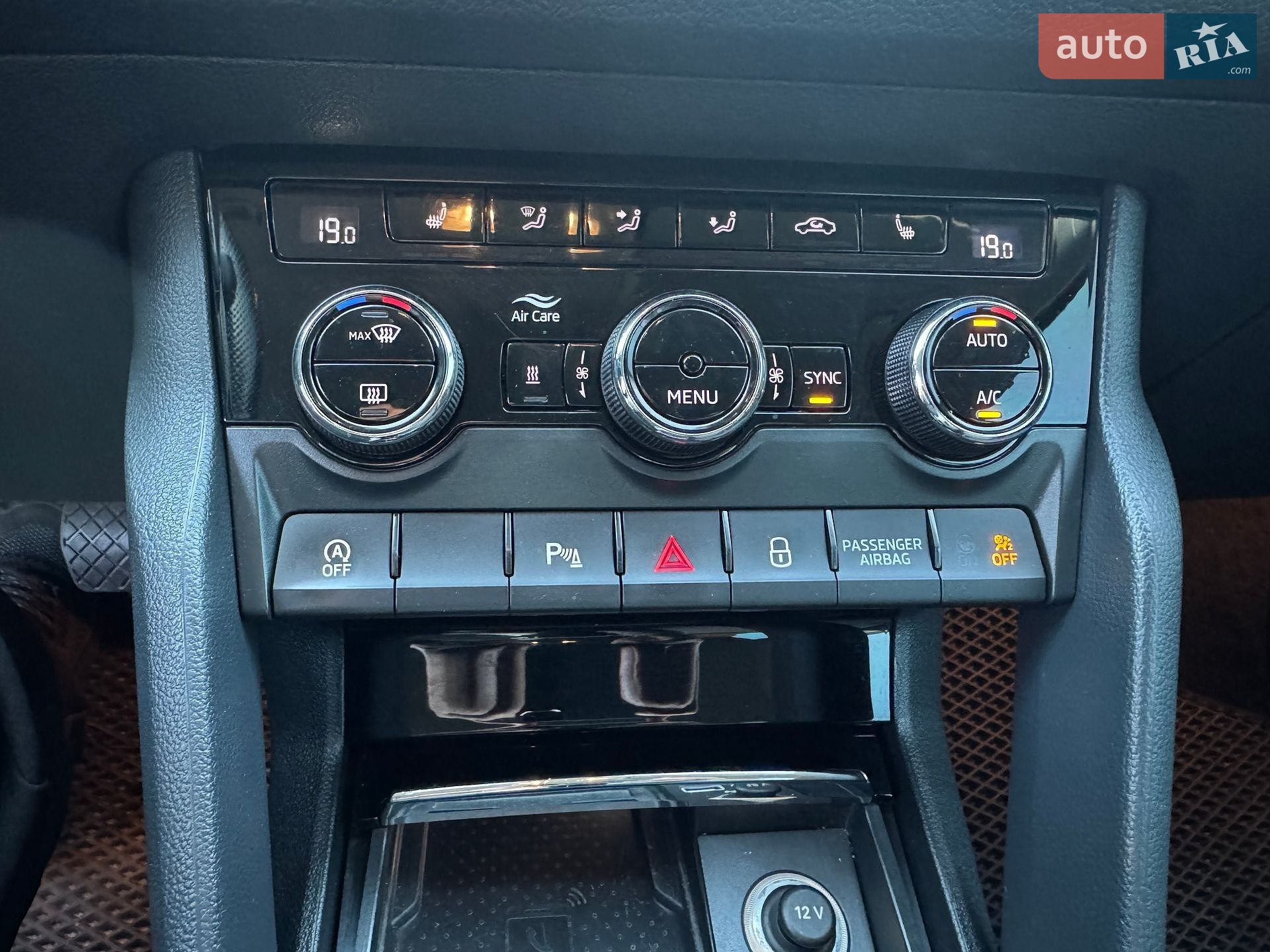 Skoda Kodiaq 2019 VIN TMBLJ7NS9K8086099 фото оголошення 10 з 25