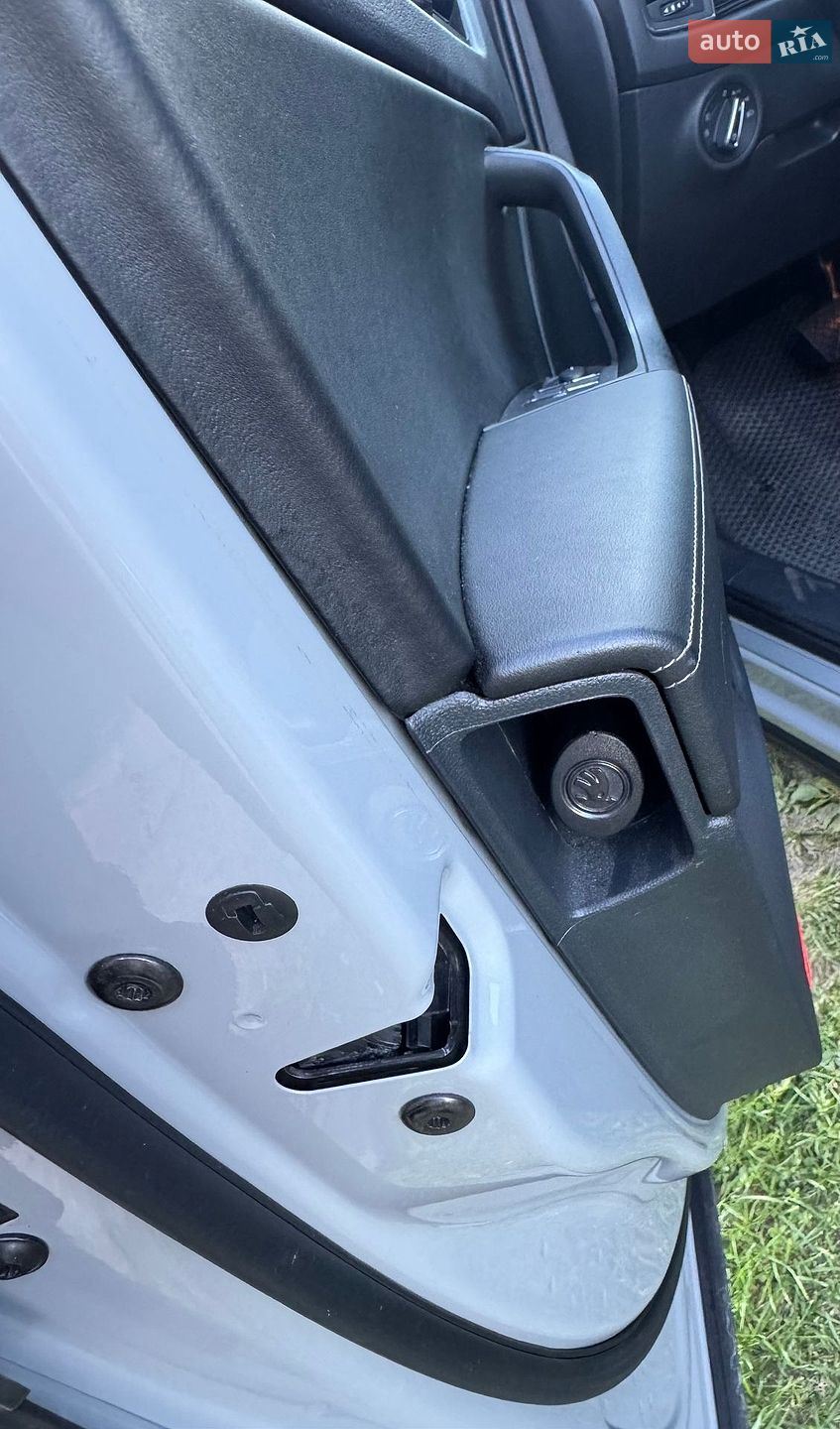 Skoda Kodiaq 2019 VIN TMBLJ7NS9K8086099 фото оголошення 18 з 25