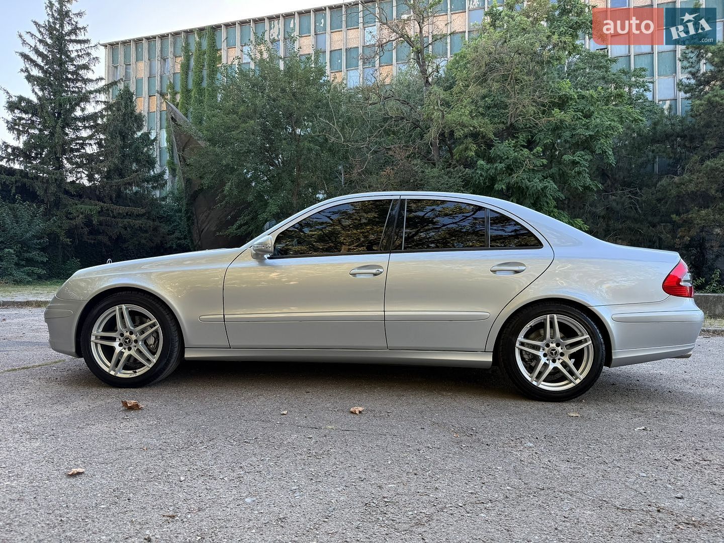 Mercedes-Benz E-Class 2006 VIN WDB2110411B042041 фото оголошення 27 з 75