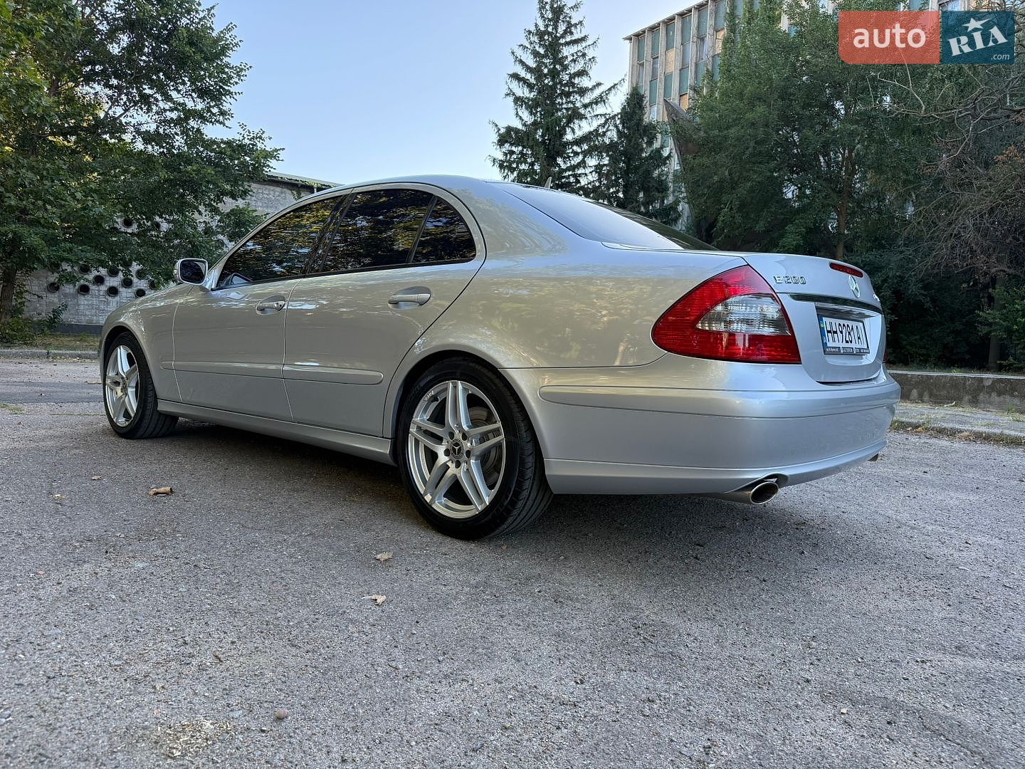 Mercedes-Benz E-Class 2006 VIN WDB2110411B042041 фото оголошення 32 з 75