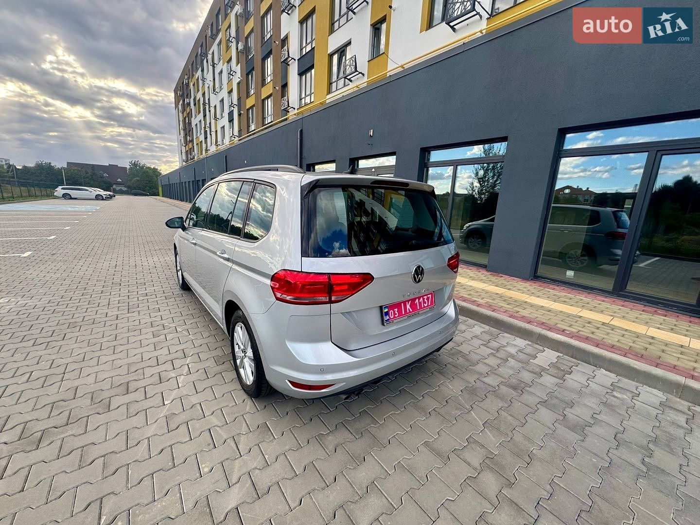 Volkswagen Touran 2022 VIN WVGZZZ1TZNW012111 фото оголошення 7 з 94
