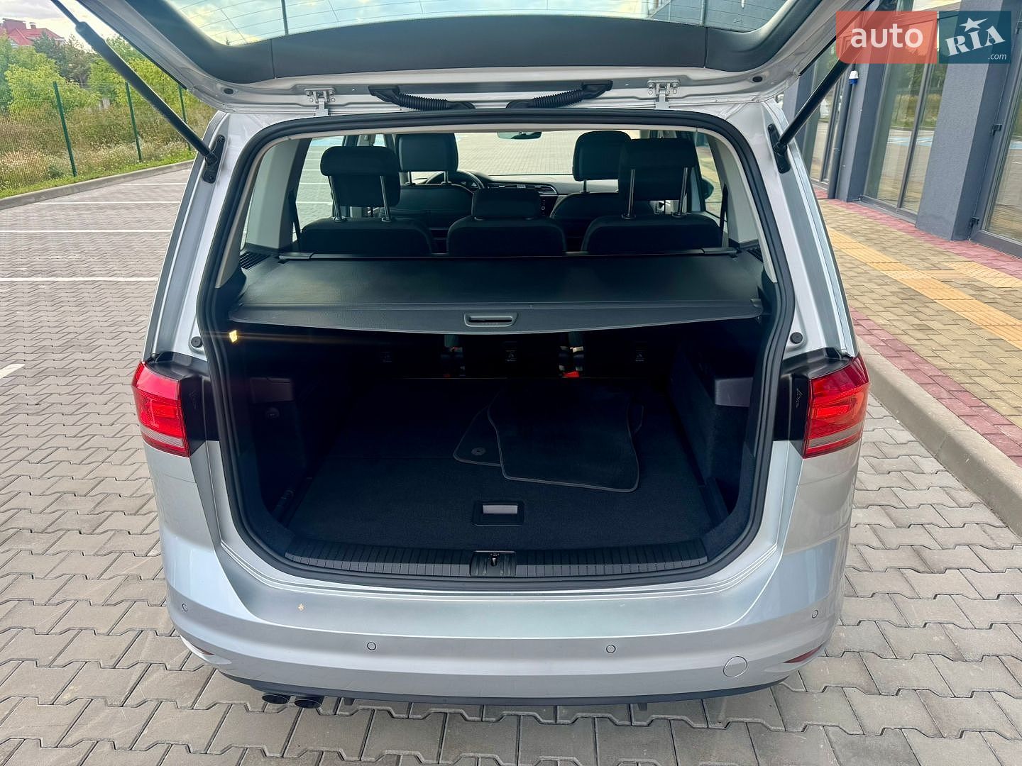 Volkswagen Touran 2022 VIN WVGZZZ1TZNW012111 фото оголошення 14 з 94