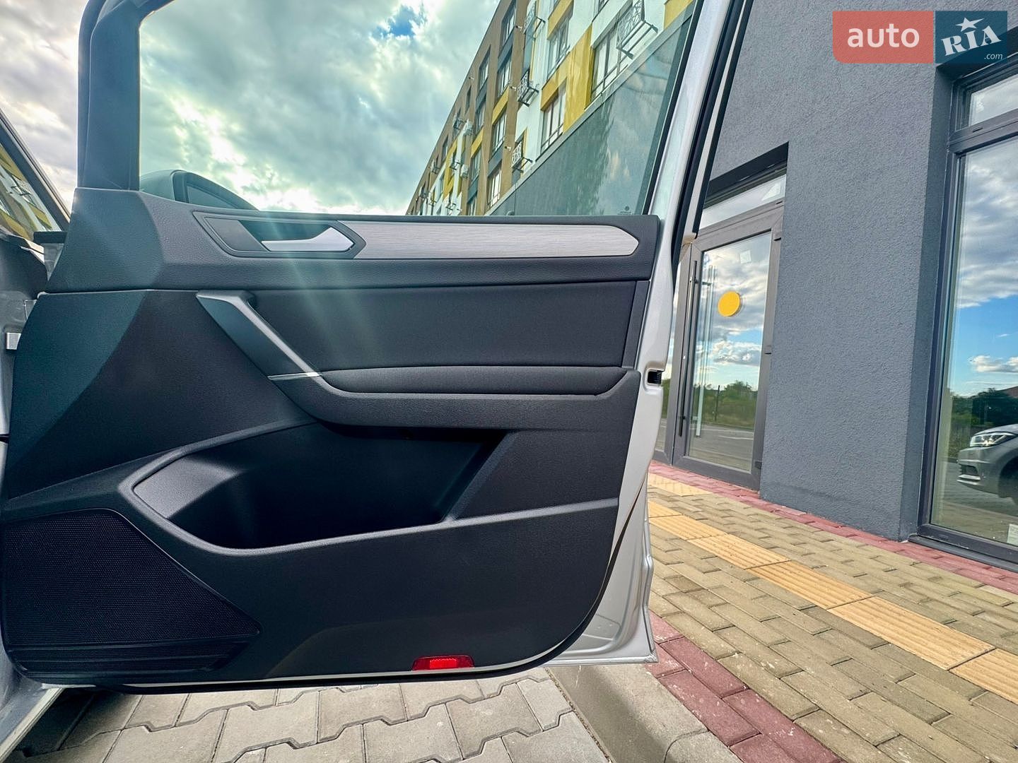 Volkswagen Touran 2022 VIN WVGZZZ1TZNW012111 фото оголошення 24 з 94