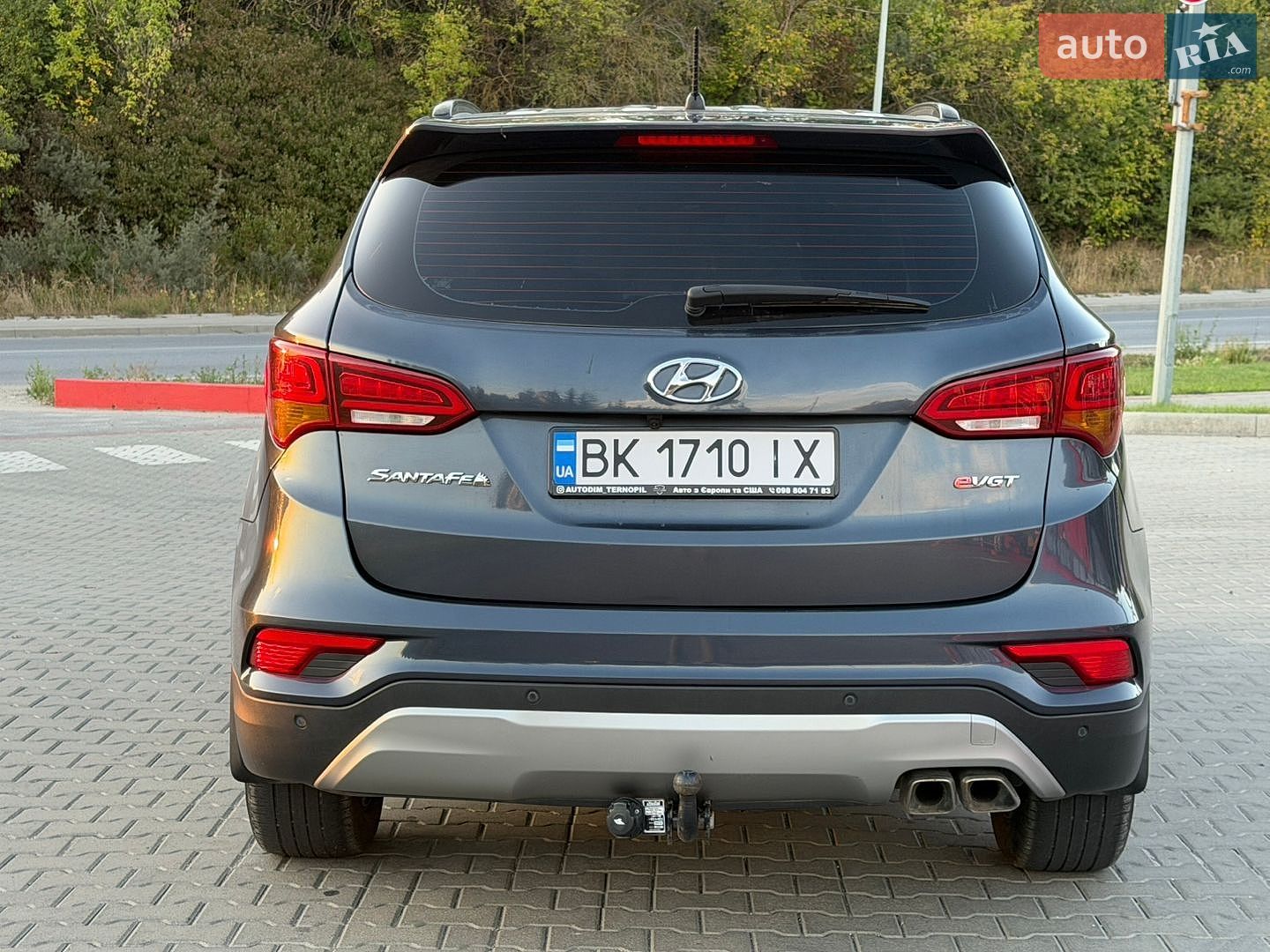Hyundai Santa FE 2016 VIN KMHSW81UBGU629726 фото оголошення 8 з 32