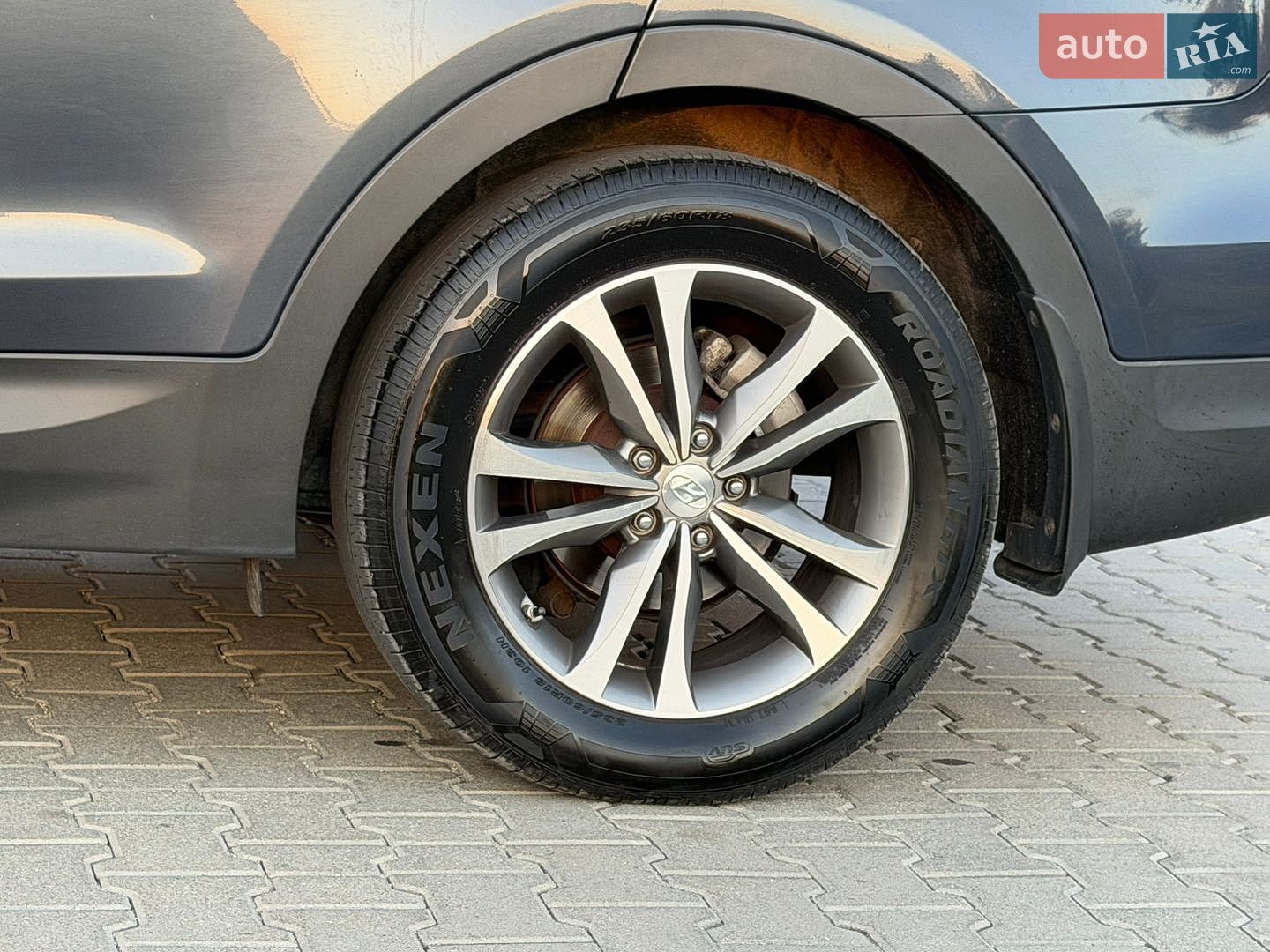 Hyundai Santa FE 2016 VIN KMHSW81UBGU629726 фото оголошення 14 з 32