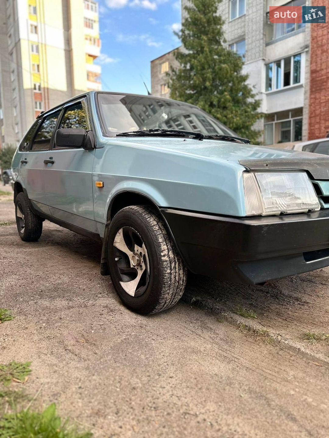 ВАЗ / Lada 2109 1990 VIN XTA210900L0728939 фото оголошення 2 з 13