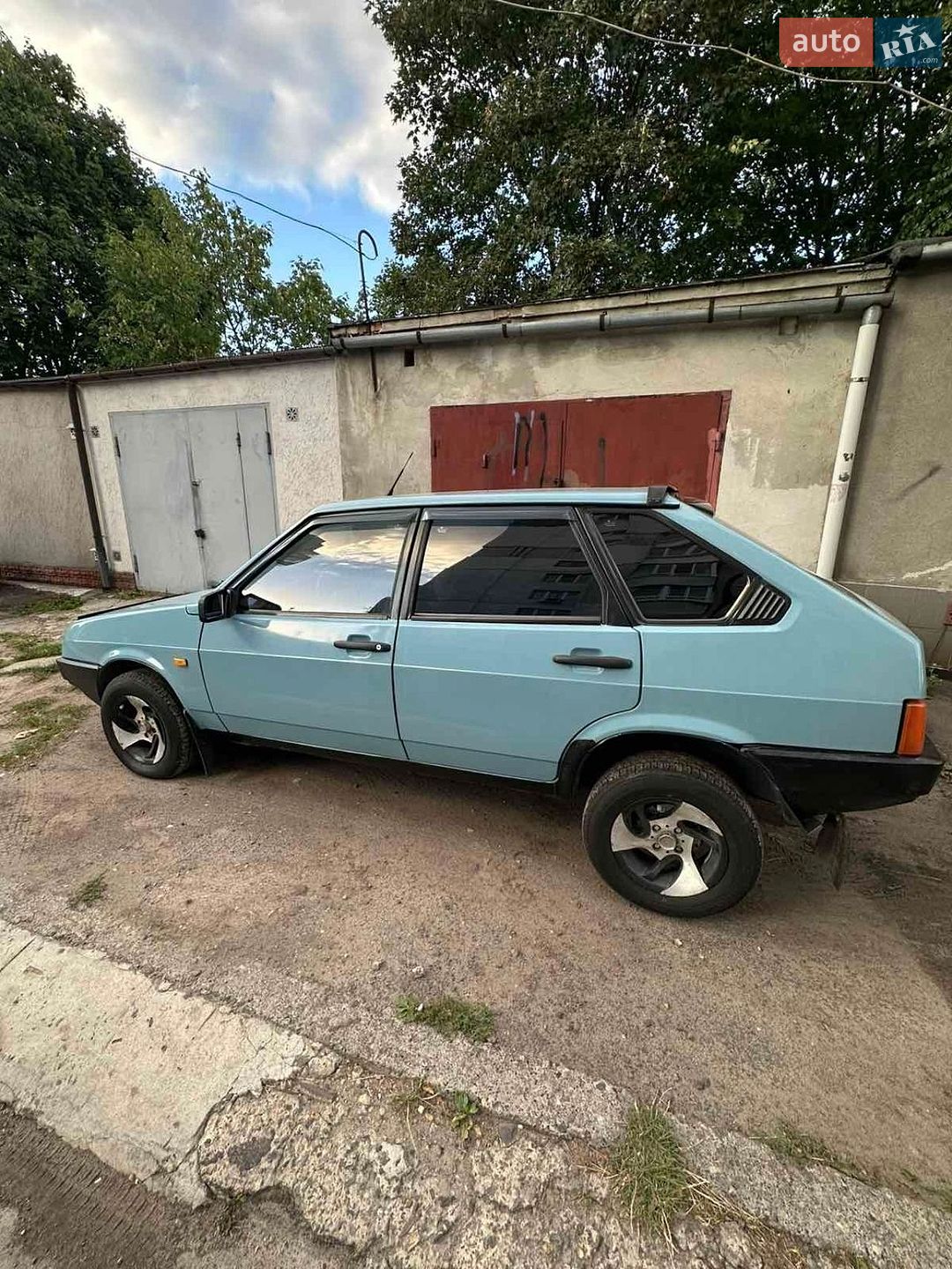ВАЗ / Lada 2109 1990 VIN XTA210900L0728939 фото оголошення 4 з 13