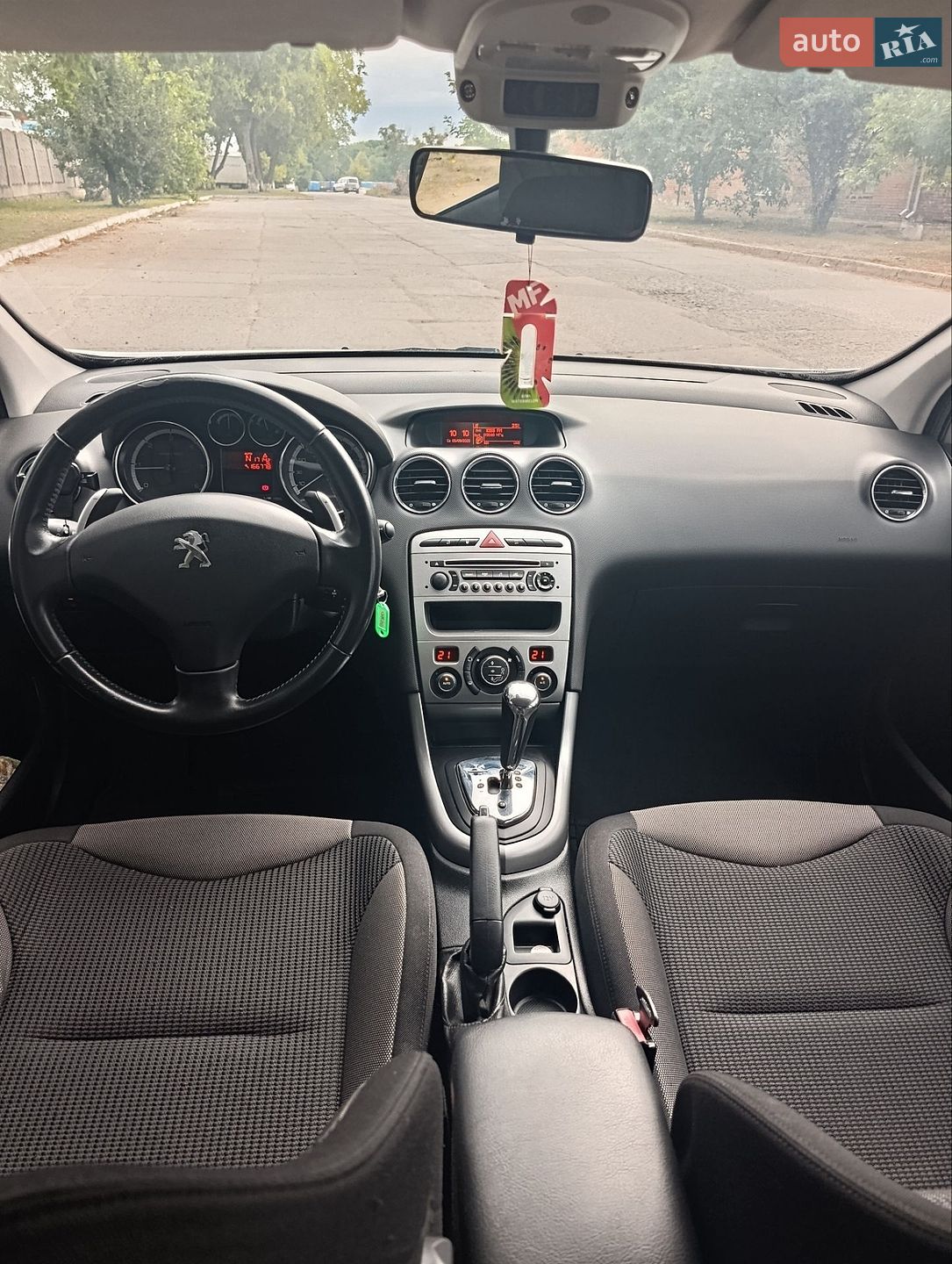 Peugeot 308 2012 VIN VF34C9HR8CS169064 фото оголошення 16 з 28