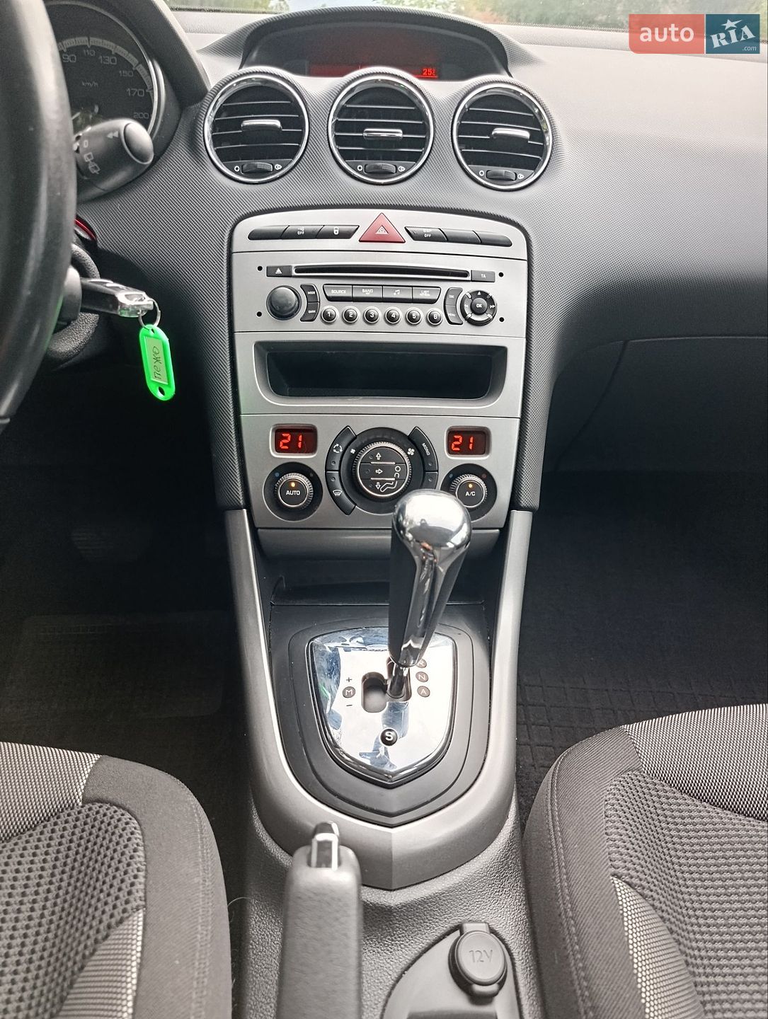 Peugeot 308 2012 VIN VF34C9HR8CS169064 фото оголошення 17 з 28