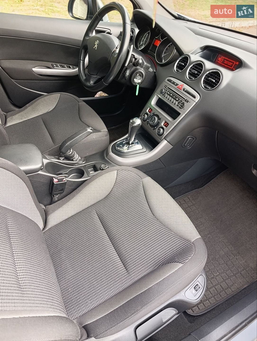 Peugeot 308 2012 VIN VF34C9HR8CS169064 фото оголошення 18 з 28
