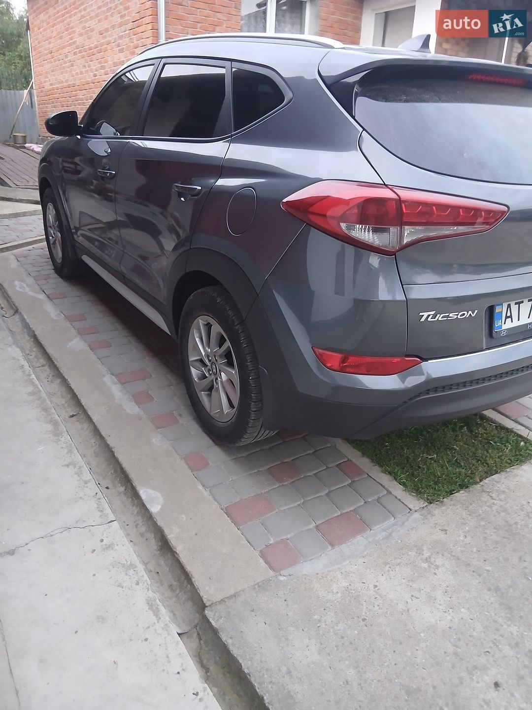 Hyundai Tucson 2018 VIN KM8J33A45JU677825 фото оголошення 10 з 15