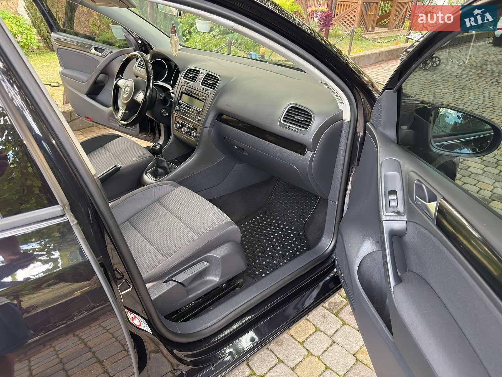 Volkswagen Golf 2010 VIN WVWZZZ1KZBP025518 фото оголошення 47 з 50