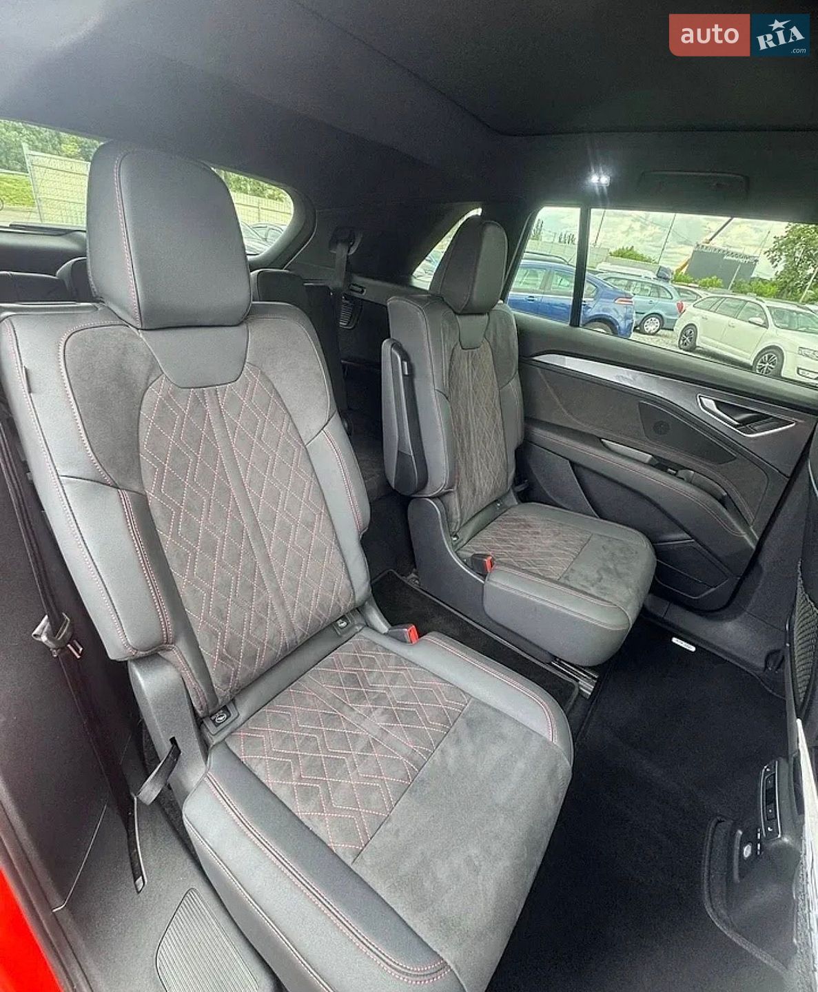 Audi Q5 e-tron 2022 VIN LSV1C5G48N2010060 фото оголошення 22 з 41