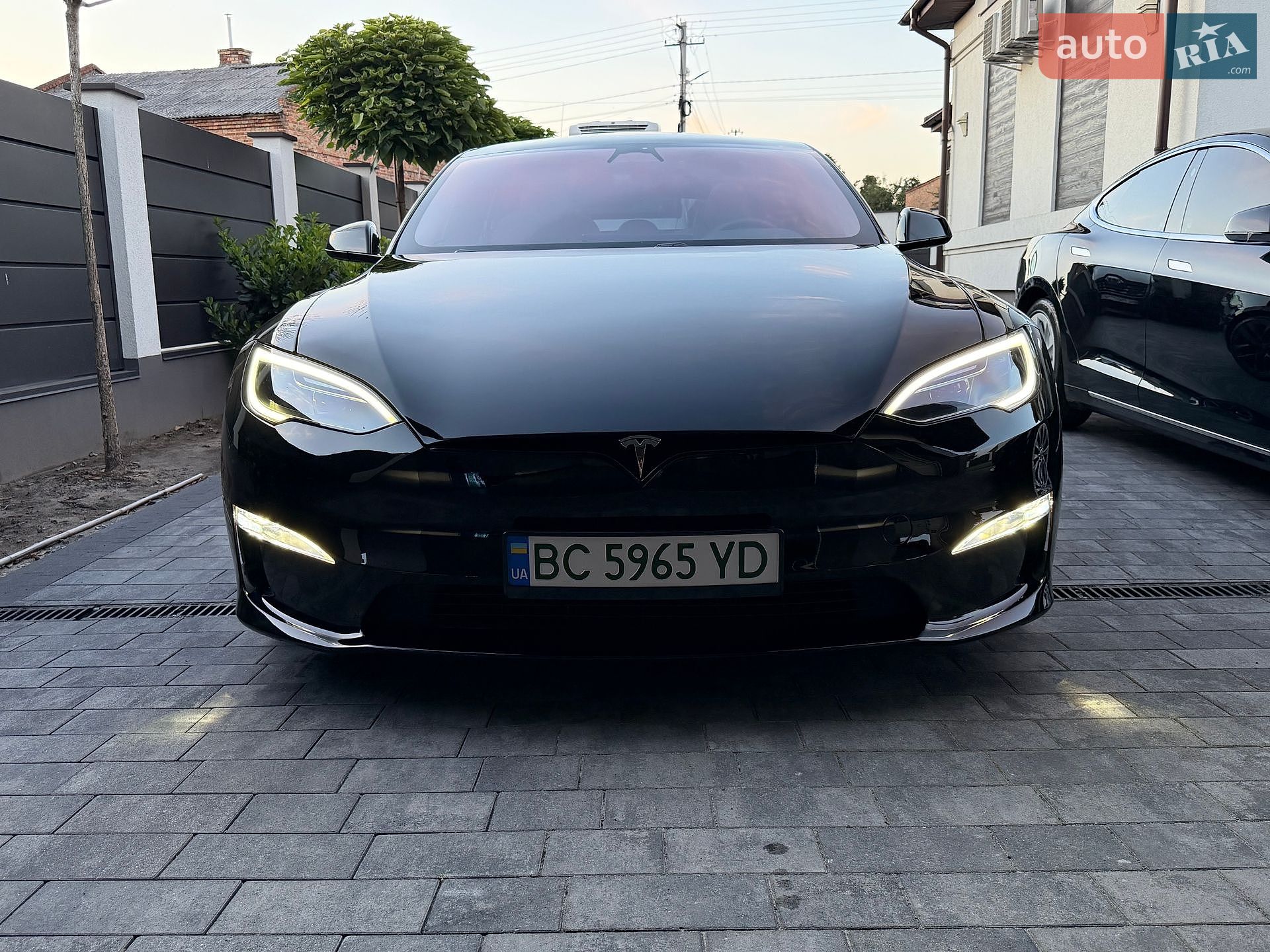 Tesla Model S 2023 VIN 5YJSA1E60PF516234 фото оголошення 36 з 43
