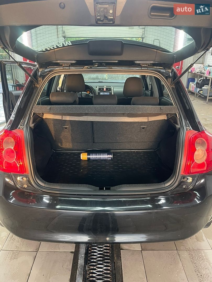 Toyota Auris 2008 VIN NMTKV58E70R030230 фото оголошення 10 з 19