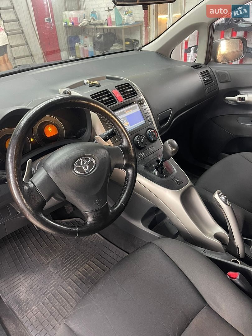Toyota Auris 2008 VIN NMTKV58E70R030230 фото оголошення 13 з 19