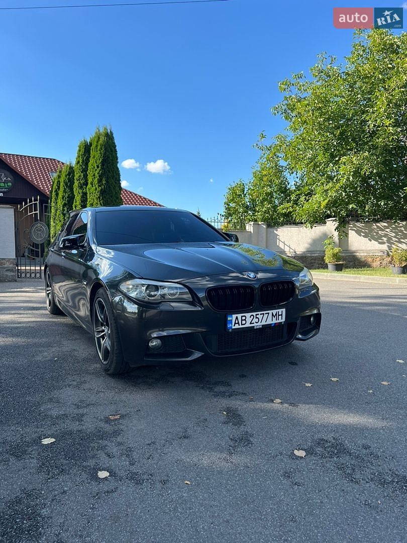 BMW 5 Series 2012 VIN WBAXA11080DX23018 фото оголошення 3 з 23