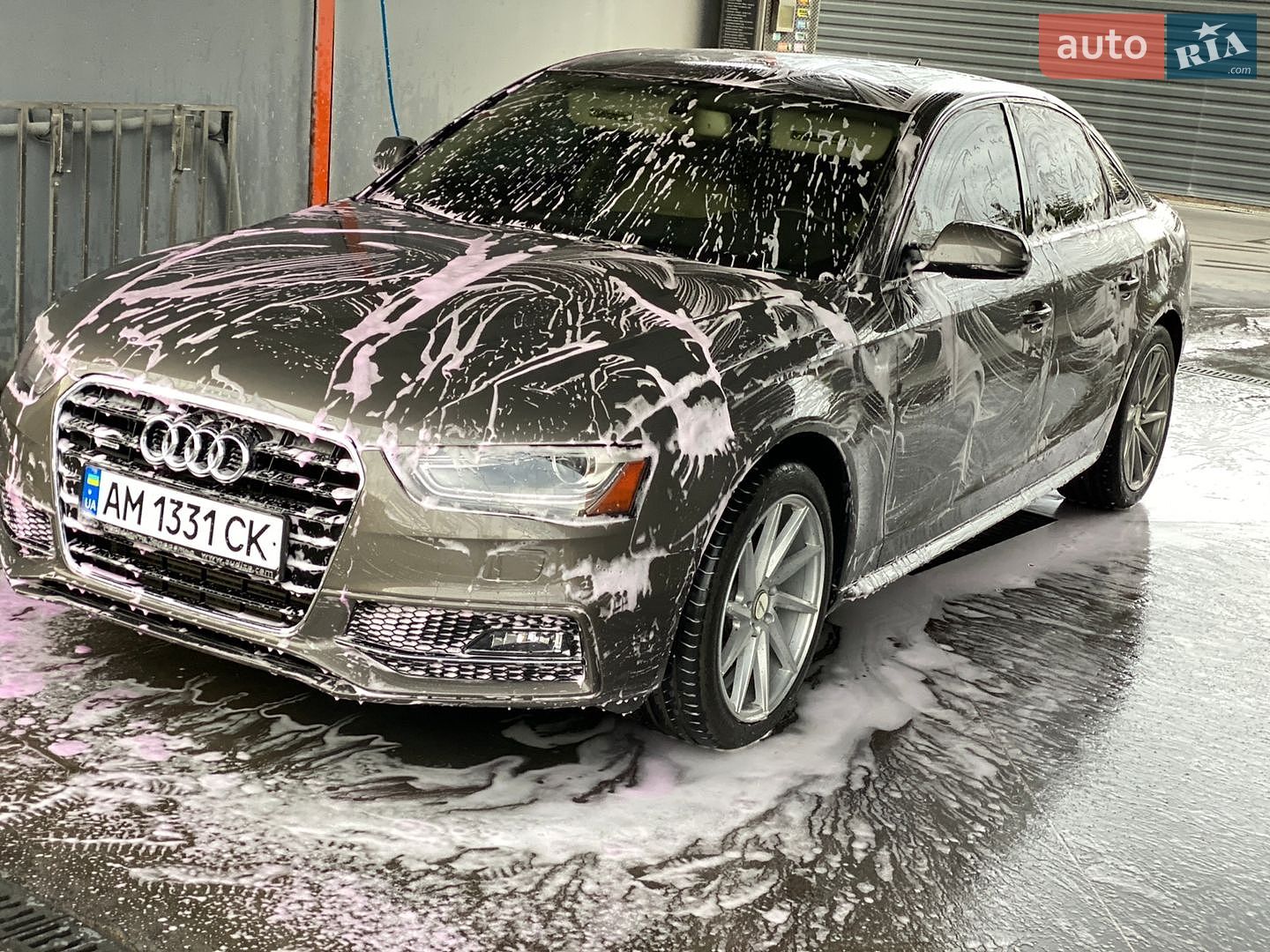 Audi A4 2014 VIN WAUFFAFL8EN036946 фото оголошення 3 з 62