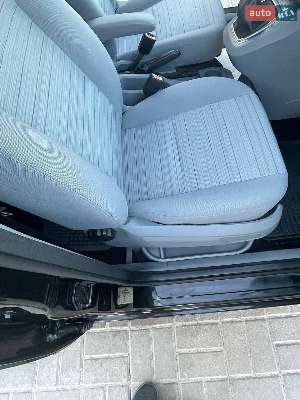 Ford C-Max 2009 VIN WF0EXXGCDE8G43823 фото оголошення 40 з 71