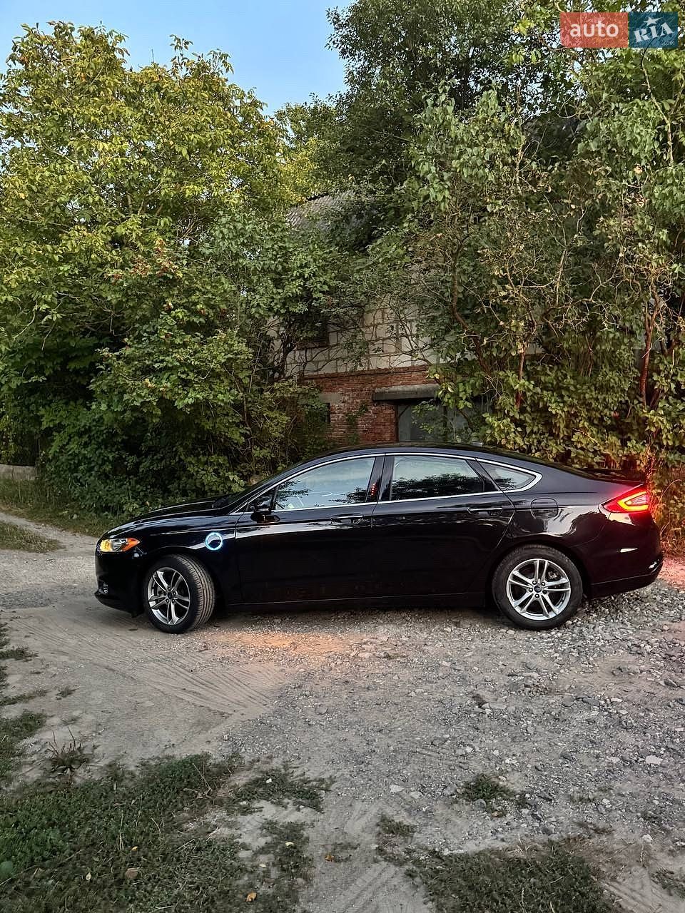 Ford Fusion 2014 VIN 3FA6P0SU6FR147525 фото оголошення 8 з 21