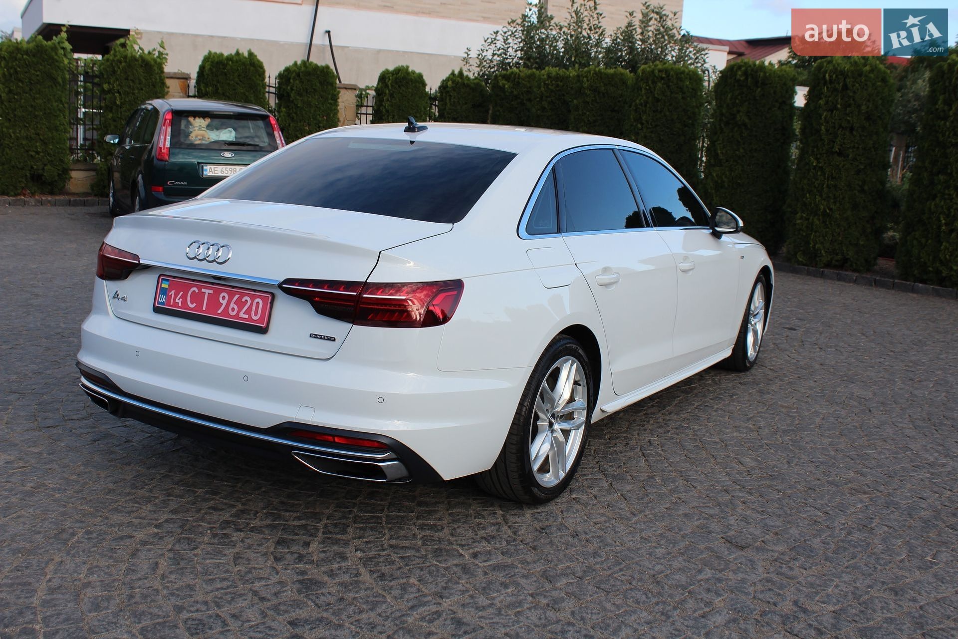 Audi A4 2021 VIN WAUEAAF49MN006212 фото оголошення 8 з 44
