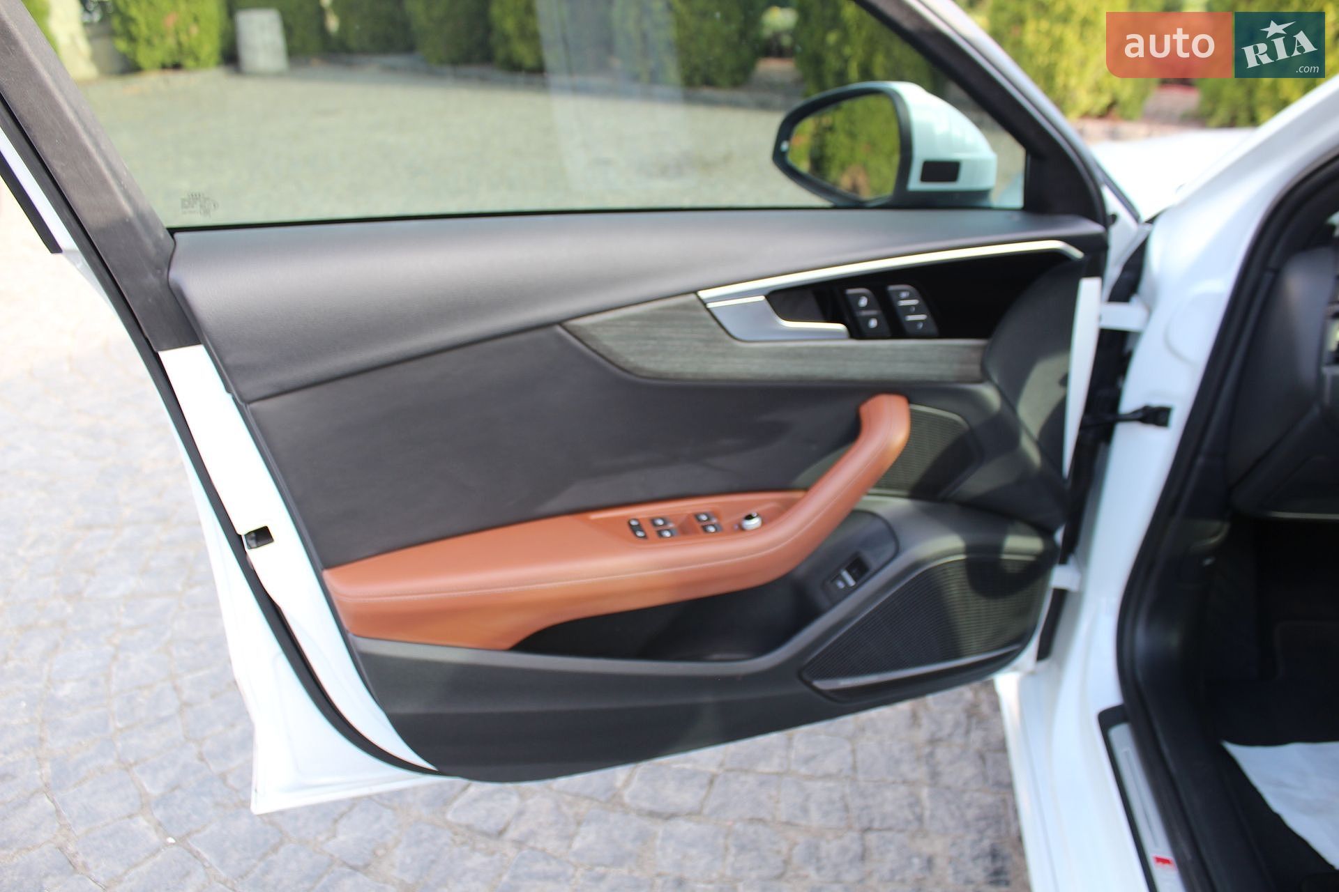 Audi A4 2021 VIN WAUEAAF49MN006212 фото оголошення 28 з 44