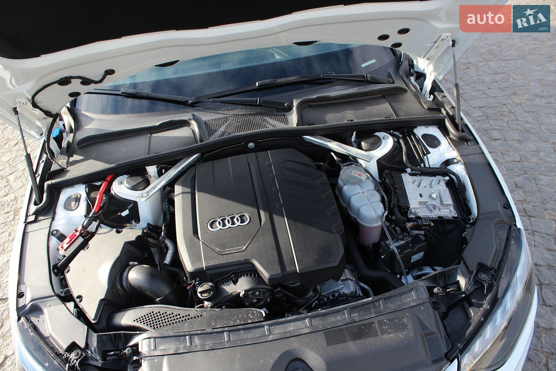 Audi A4 2021 VIN WAUEAAF49MN006212 фото оголошення 44 з 44