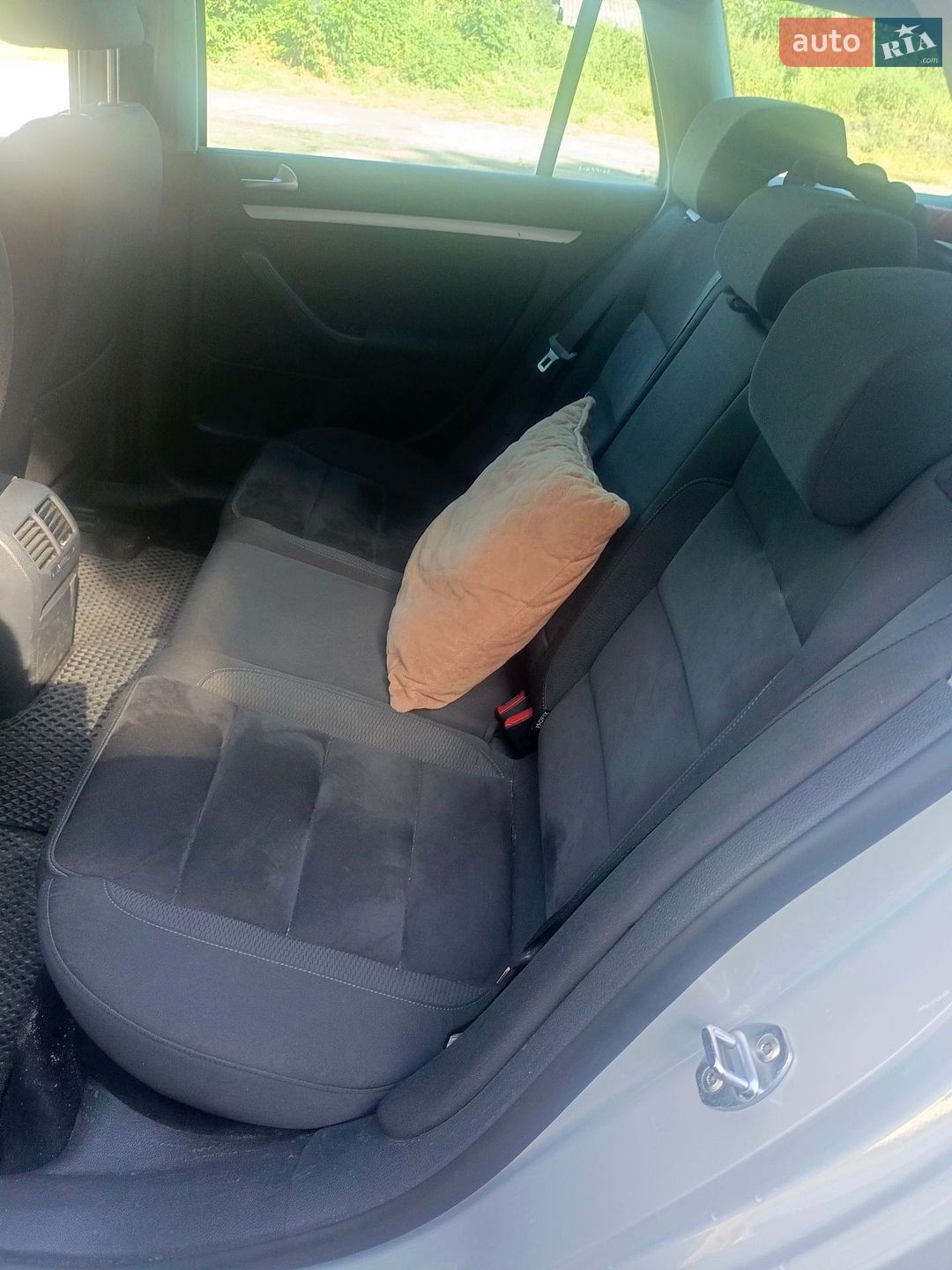 Volkswagen Golf 2010 VIN WVWZZZ1KZBM641136 фото оголошення 17 з 17