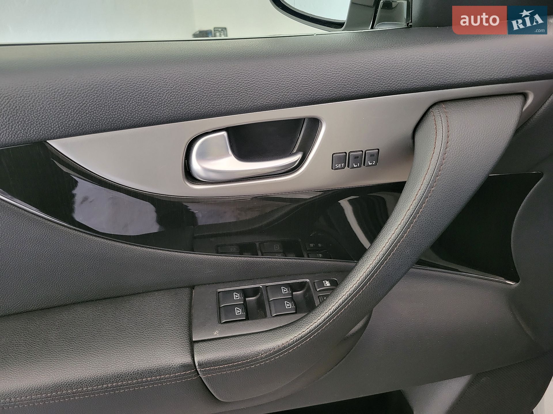 Infiniti QX70 2015 VIN JN1TDNS51U0571779 фото оголошення 9 з 13
