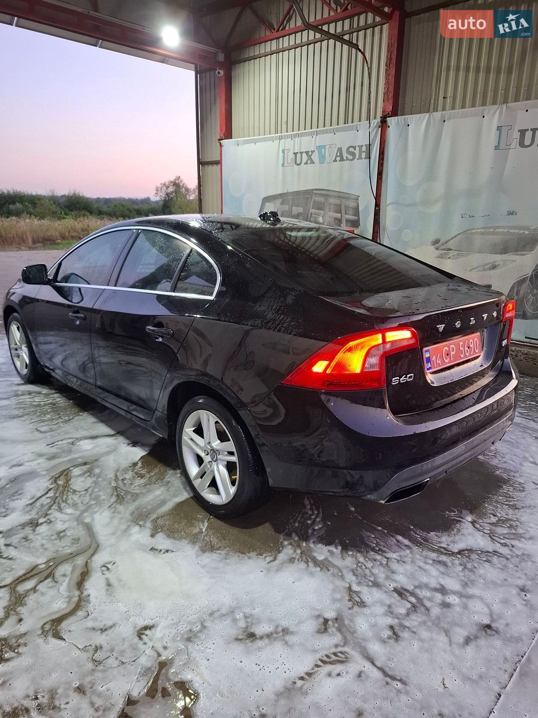 Volvo S60 2015 VIN YV140MFD4F1314783 фото оголошення 5 з 12