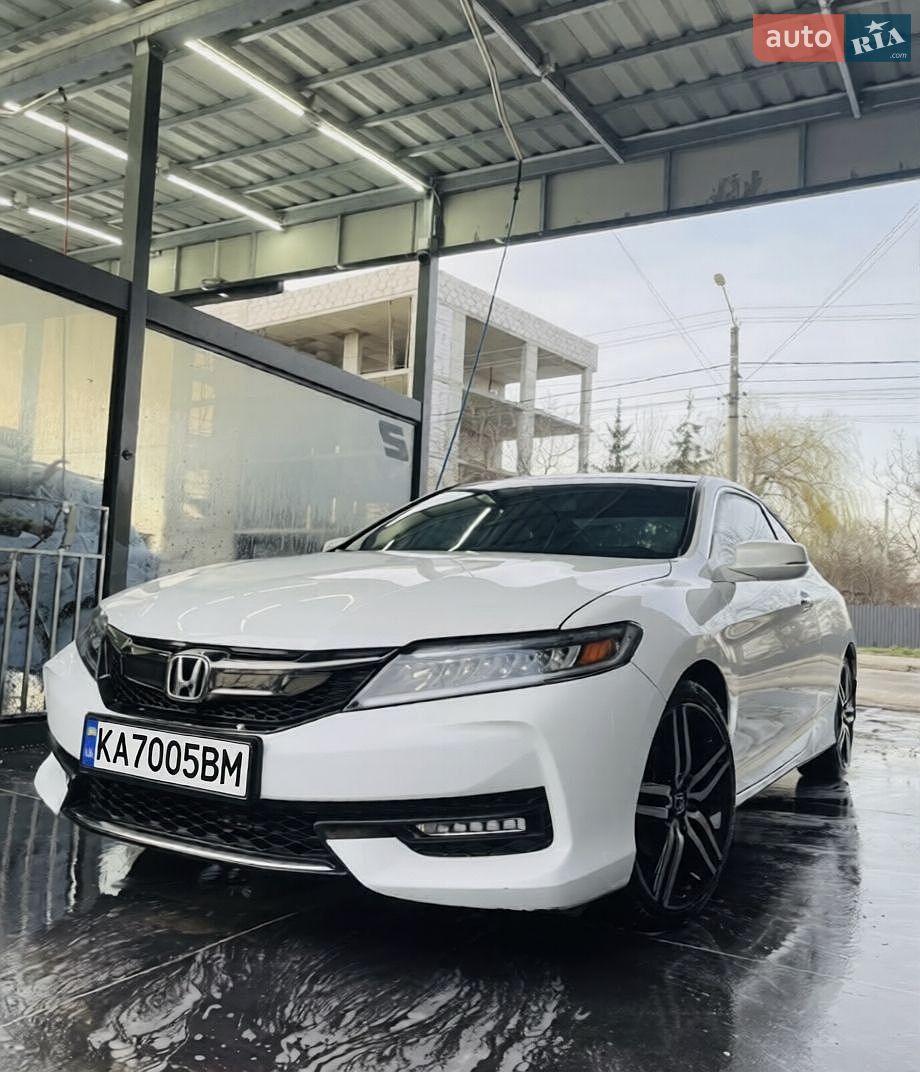 Honda Accord 2015 VIN 1HGCT1B81FA015253 фото оголошення 2 з 6